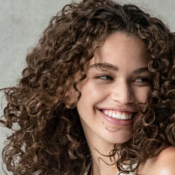 Gelée Perfectrice De Boucles Authentic Beauty Concept 250 Ml 9 Gelée Perfectrice De Boucles Authentic Beauty Concept 250 Ml -Produits de Coiffure Magasin curl enhancer 3 92639.1694508849