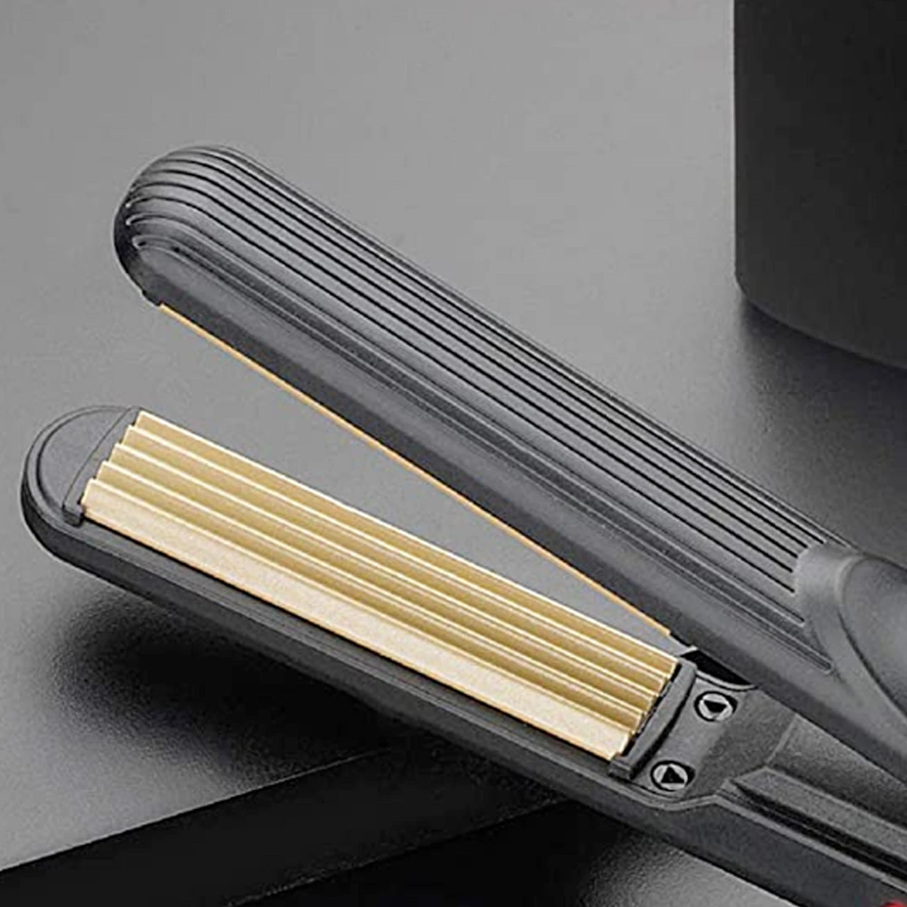 Lisseur Mini Noir Diva 4 Lisseur Mini Noir Diva – Image 2